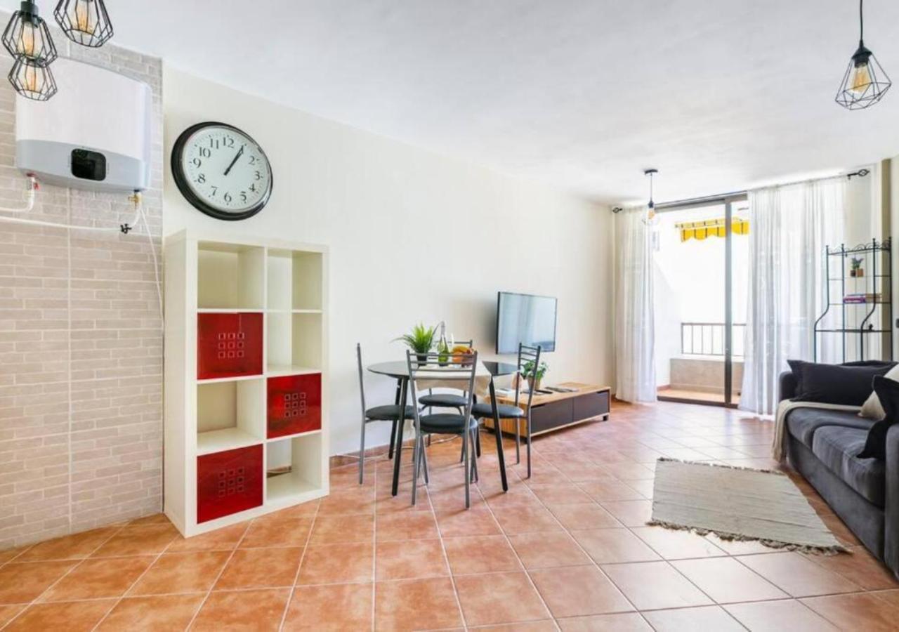 Cosy Apartment In Los Cristianos 5Min To The Ocean 외부 사진