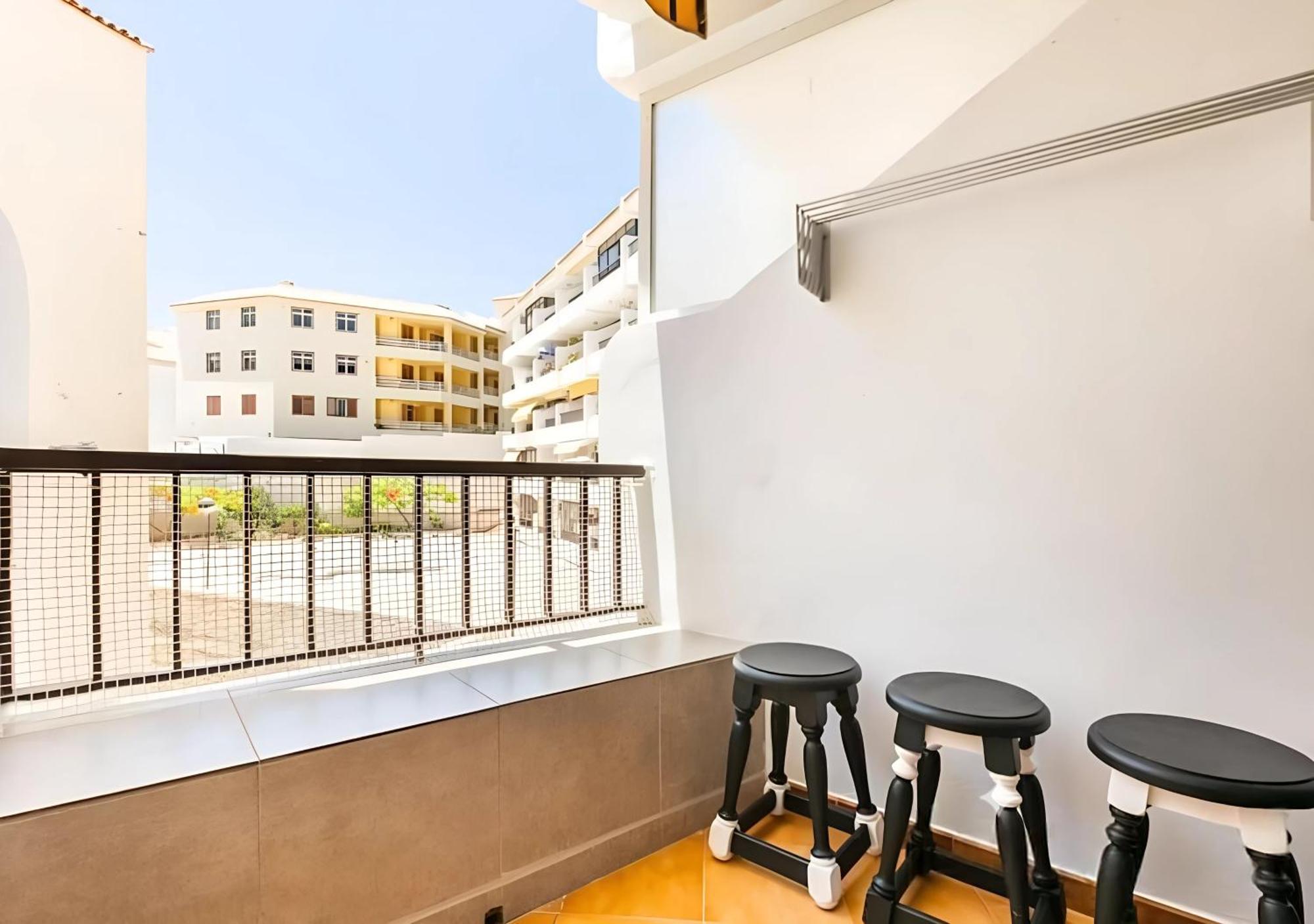 Cosy Apartment In Los Cristianos 5Min To The Ocean 외부 사진